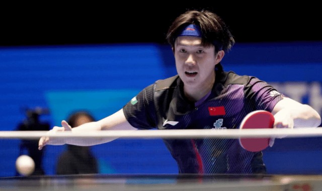 GGPoker中文-王楚钦2天内2次发火！不满闪光灯干扰，怒指戴口罩观众：就是你